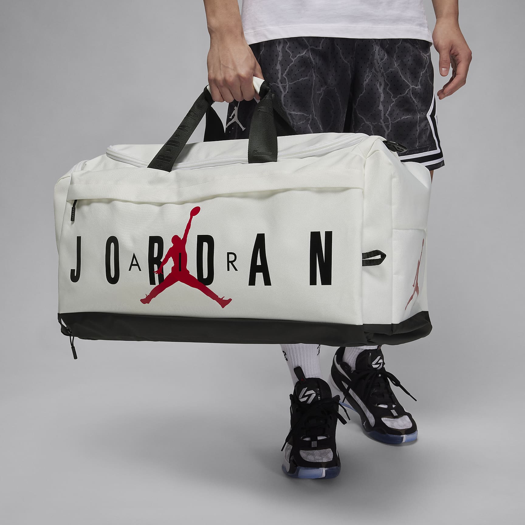 Jordan Duffel Bag (81L). Nike.com